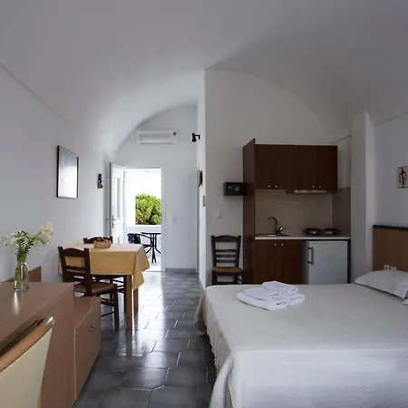 Sunrise In Перисса